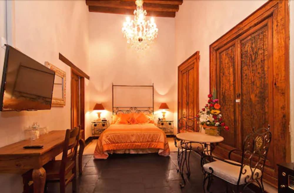 Mansion De Los Suenos ปาทซ์คูเอโร ภายนอก รูปภาพ