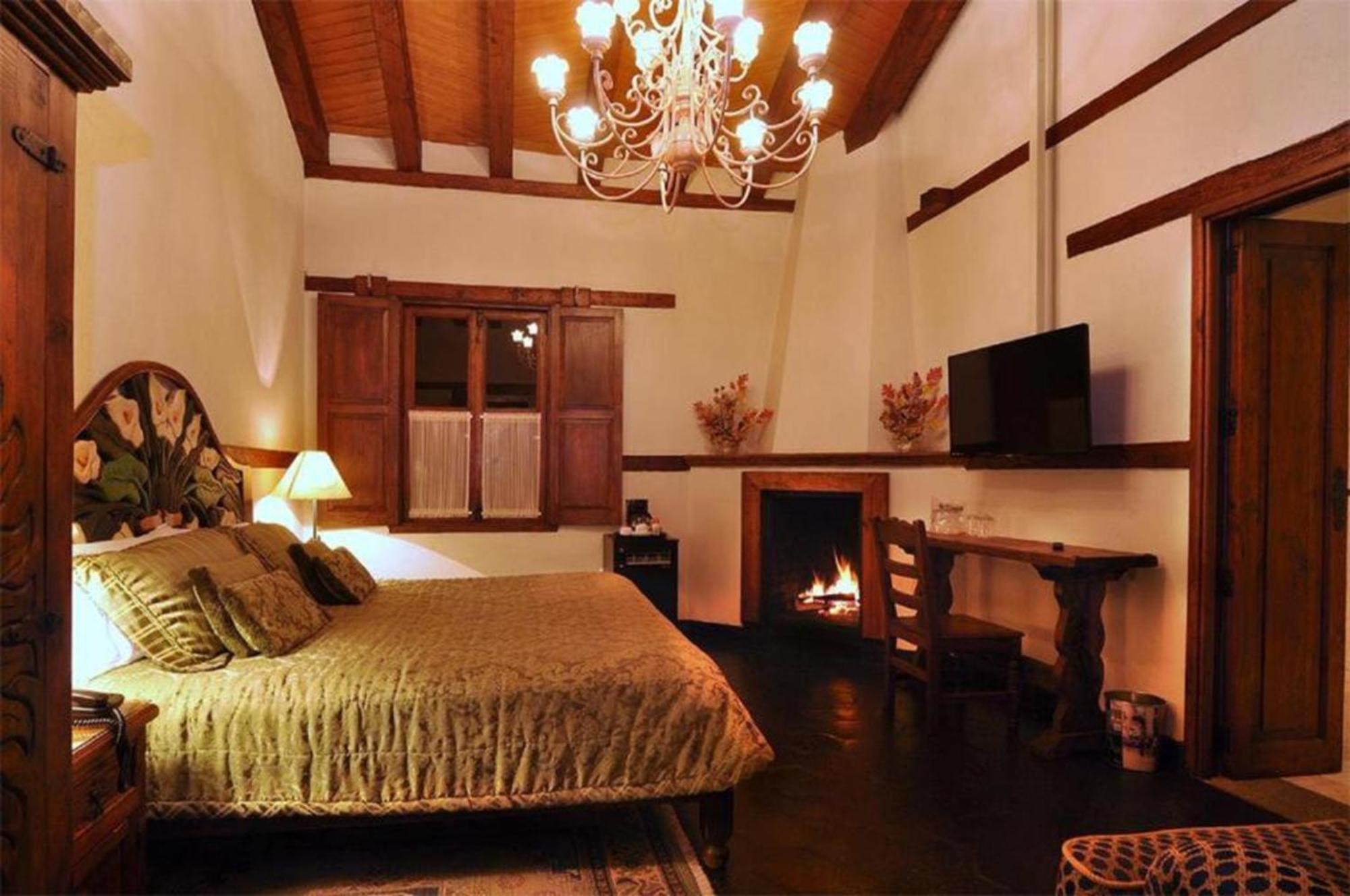 Mansion De Los Suenos ปาทซ์คูเอโร ภายนอก รูปภาพ